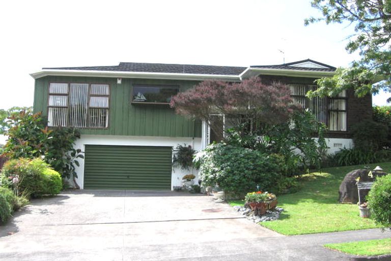 Photo of property in 4 Cezanne Place, New Lynn, Auckland, 0600