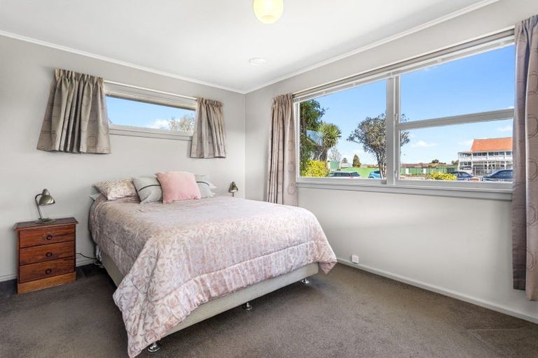 Photo of property in 22 Good Street, Rangiora, 7400