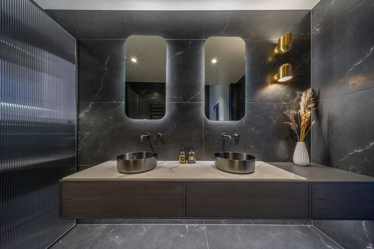 Photo of property in 296 Kitchener Road, Pukekohe, 2120