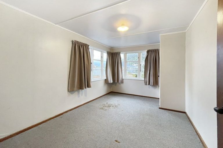 Photo of property in 3 Mersey Terrace, Roslyn, Palmerston North, 4414