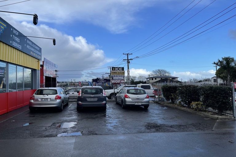 Photo of property in 2/288 Great South Road, Papakura, 2110