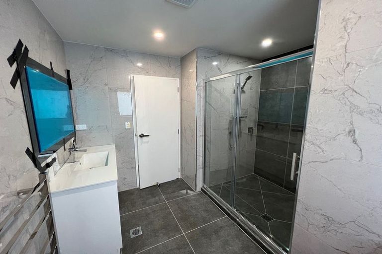 Photo of property in 36b Pukaki Road, Mangere, Auckland, 2022