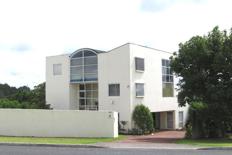 Photo of property in 1/53 Park Rise, Campbells Bay, Auckland, 0630