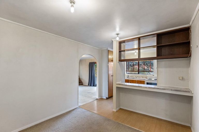 Photo of property in 40 West Harbour Drive, West Harbour, Auckland, 0618