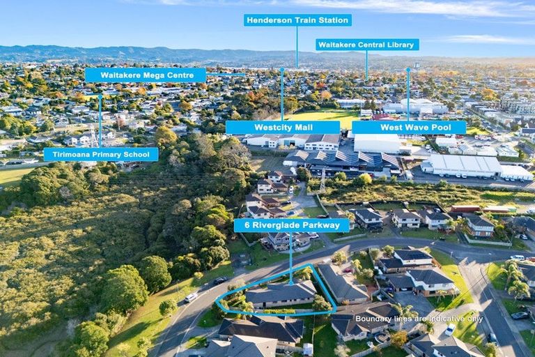 Photo of property in 6 Riverglade Parkway, Te Atatu South, Auckland, 0610