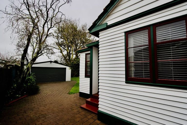 Photo of property in 78 Savage Crescent, West End, Palmerston North, 4412