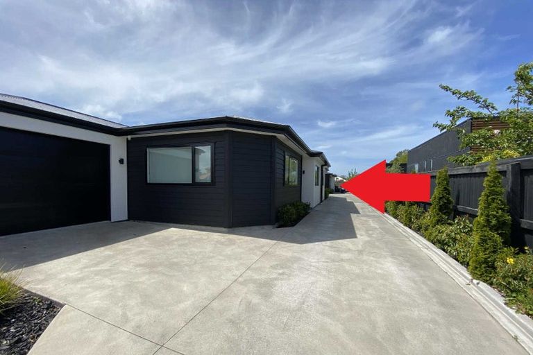 Photo of property in 2/98 Hills Road, Edgeware, Christchurch, 8013