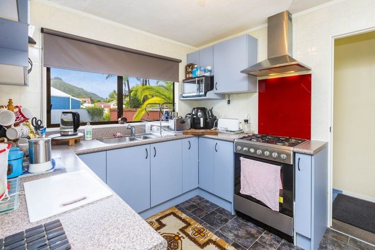 Photo of property in 3b Wyoming Grove, Totara Park, Upper Hutt, 5018