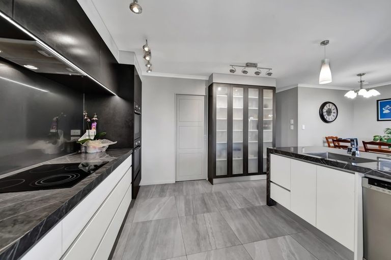 Photo of property in 456 Turuturu Road, Hawera, 4674