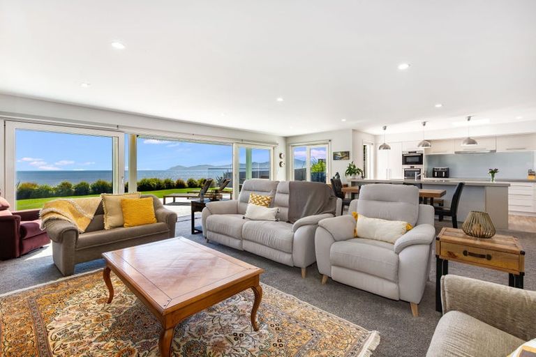 Photo of property in 96 The Esplanade, Raumati South, Paraparaumu, 5032