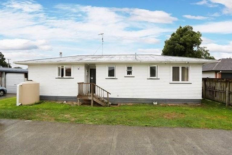 Photo of property in 12a Hunua Road, Papakura, 2110