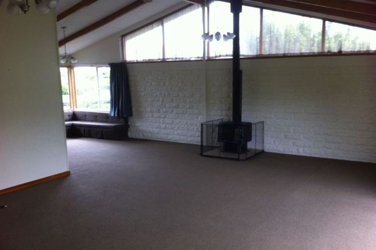 Photo of property in 1 Fraser Place, Rangiora, 7400