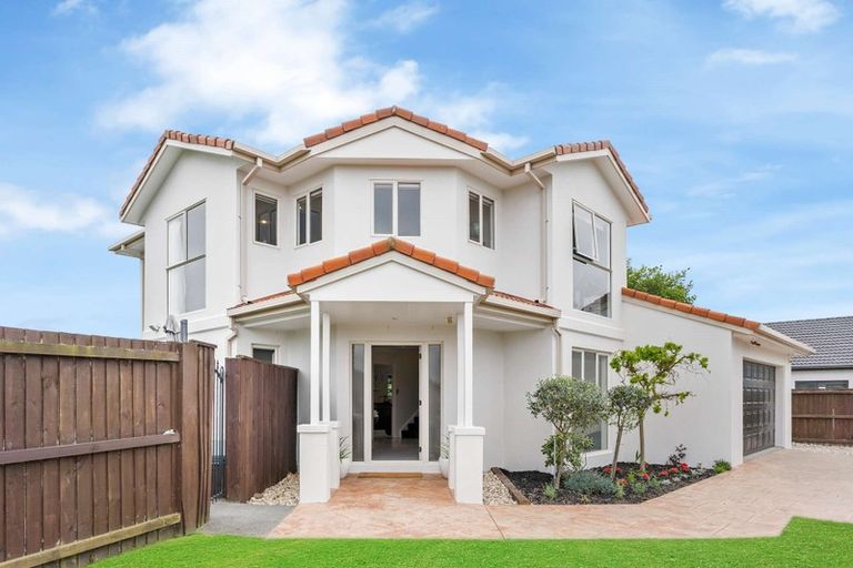 Photo of property in 1 Limes Avenue, Parklands, Christchurch, 8083