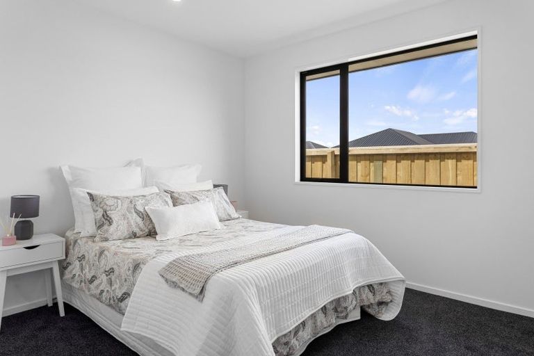 Photo of property in 7 Yates Place, Amberley, 7410