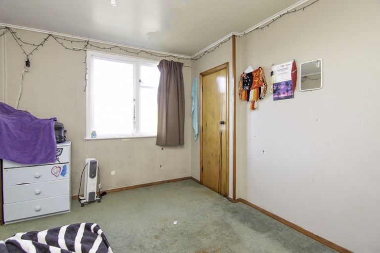 Photo of property in 7 Renfrew Place, Highbury, Palmerston North, 4412