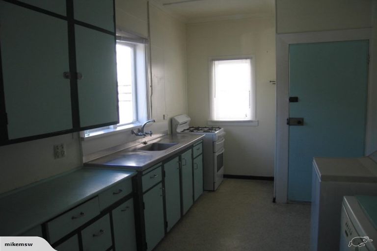 Photo of property in 9 Akatea Street, Berhampore, Wellington, 6023