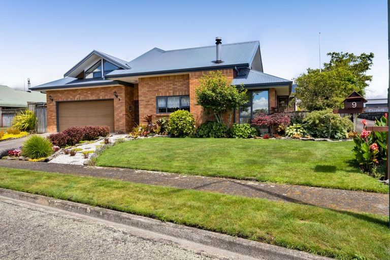 Photo of property in 9 Elizabeth Grove, Stratford, 4332