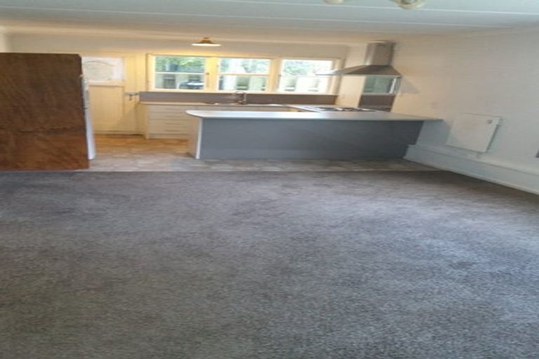 Photo of property in 2/12 Halifax Street, Kingston, Wellington, 6021