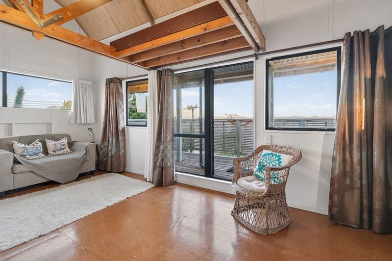 Photo of property in 433 Pukehina Parade, Pukehina, Te Puke, 3189