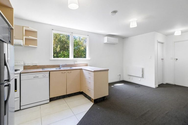 Photo of property in 33 Verviers Street, Karori, Wellington, 6012