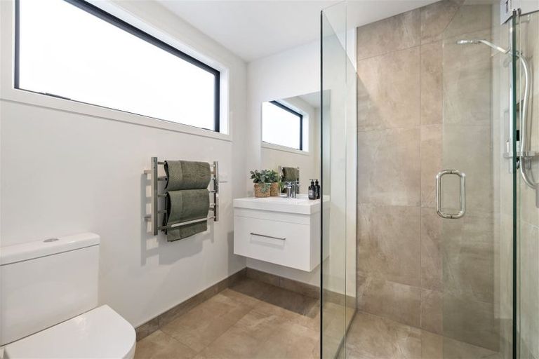 Photo of property in 6 Learning Rock Lane, Wanaka, 9305