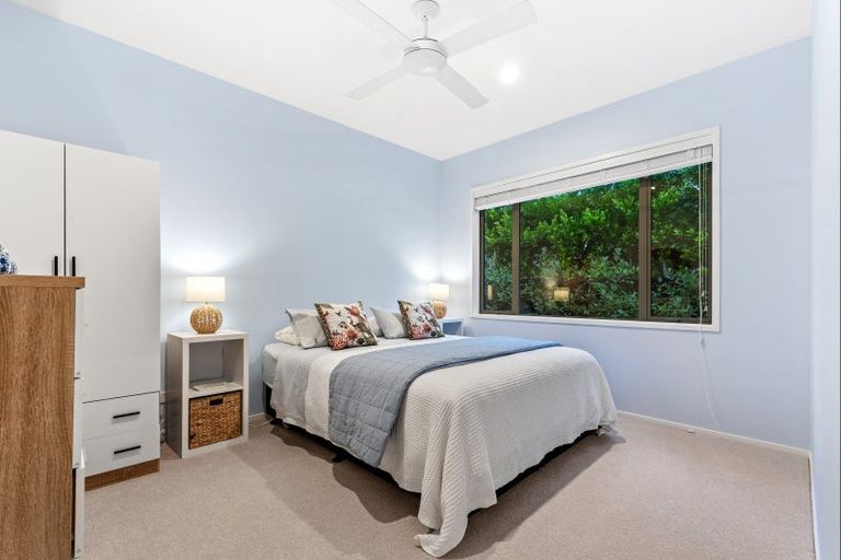 Photo of property in 4 Taumata Road, Omaha, Warkworth, 0986