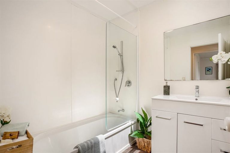 Photo of property in 227a Don Buck Road, Massey, Auckland, 0614