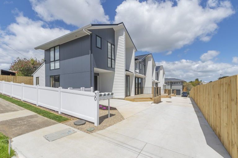 Photo of property in 30c Russell Road, Manurewa, Auckland, 2102