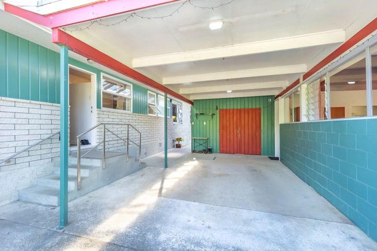 Photo of property in 177 Mcleavey Road, Ohau, Levin, 5570