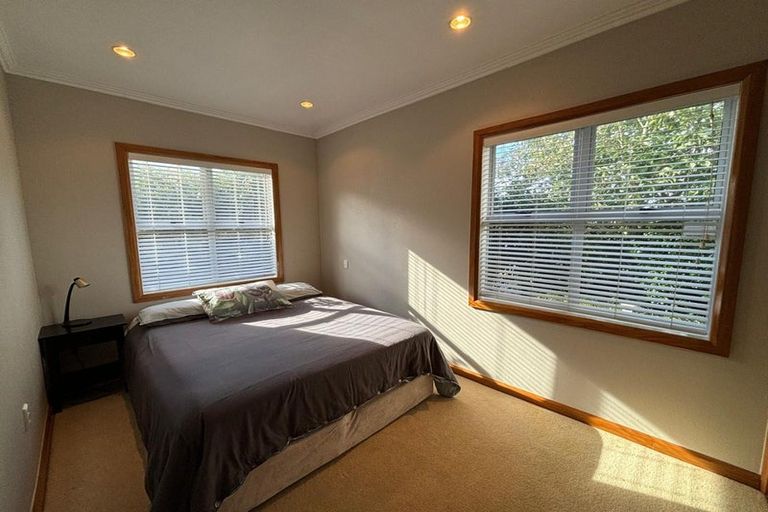 Photo of property in 29 Rogan Street, New Plymouth, 4310