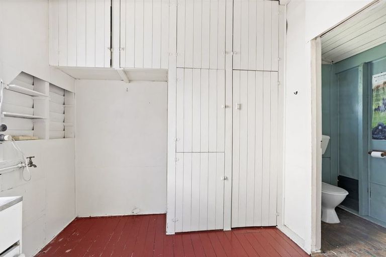 Photo of property in 34 Derby Street, Westport, 7825