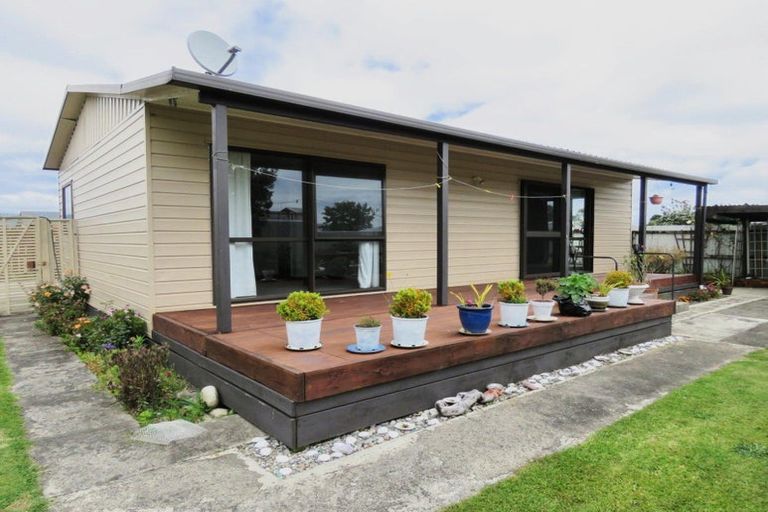 Photo of property in 9 Derby Street, Westport, 7825