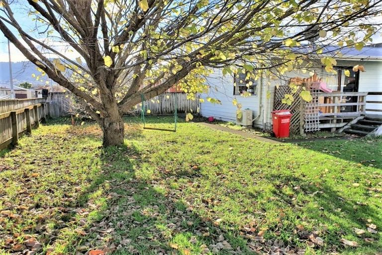 Photo of property in 1a Mchardie Street, Trentham, Upper Hutt, 5018