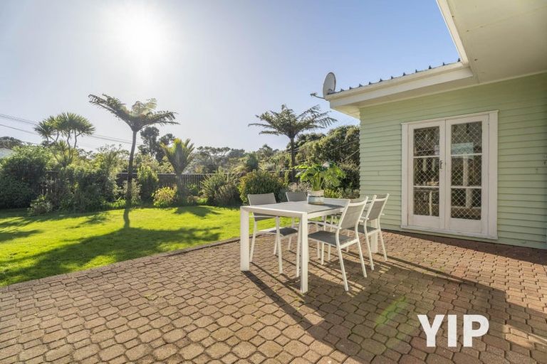 Photo of property in 159 Broderick Road, Johnsonville, Wellington, 6037