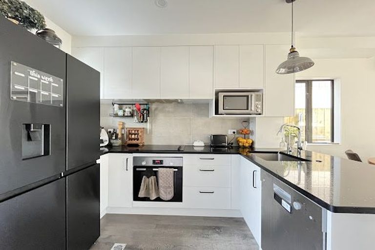 Photo of property in 16/8 Arney Road, Ranui, Auckland, 0612