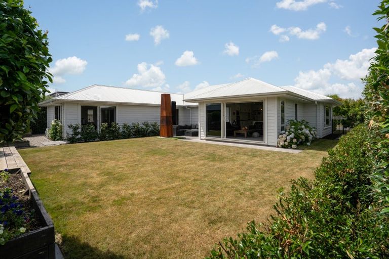 Photo of property in 26 Lilac Close, Cambridge, 3434