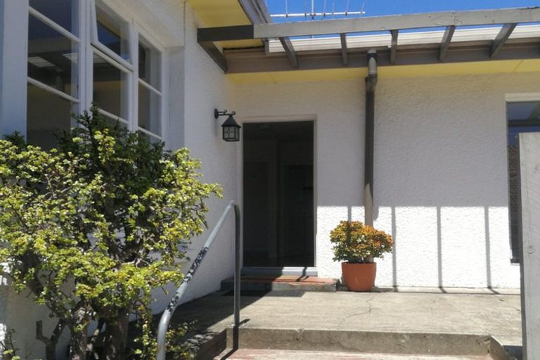 Photo of property in 29 Tamaki Bay Drive, Pakuranga, Auckland, 2010