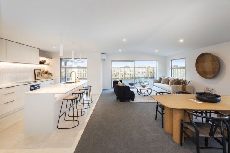 Photo of property in 32 Accadia Drive, Rolleston, 7614