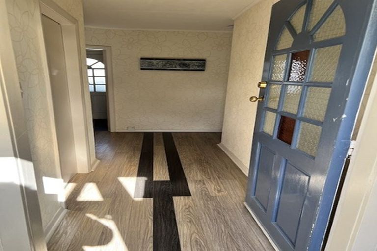 Photo of property in 7 Mataura Grove, Wainuiomata, Lower Hutt, 5014