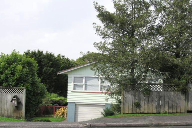 Photo of property in 34 Shetland Street, Glen Eden, Auckland, 0602