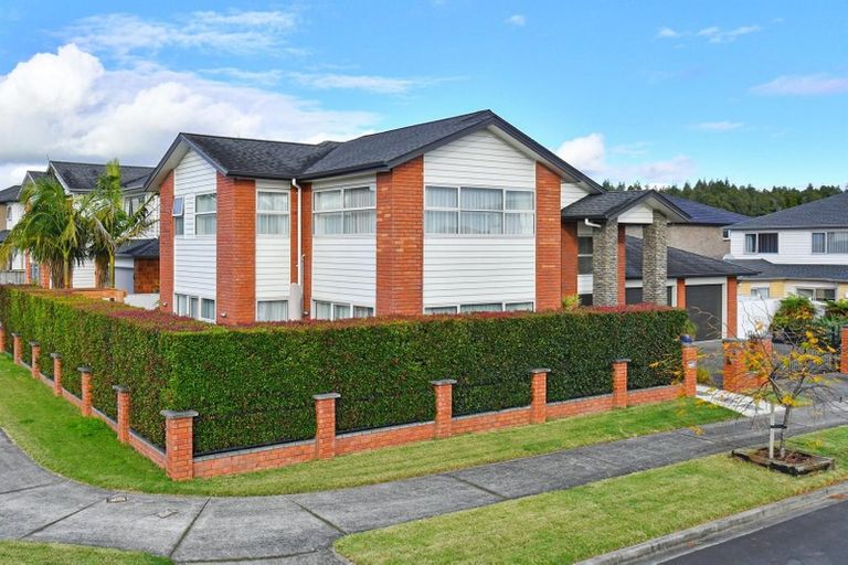 Photo of property in 51 Castlederg Drive, Flat Bush, Auckland, 2019