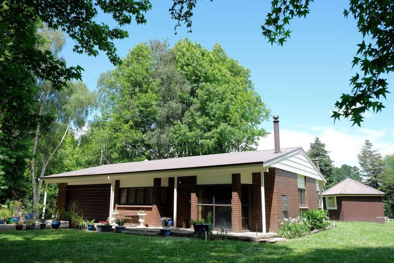 Photo of property in 64 Peacockes Lane, Peacocke, Hamilton, 3282