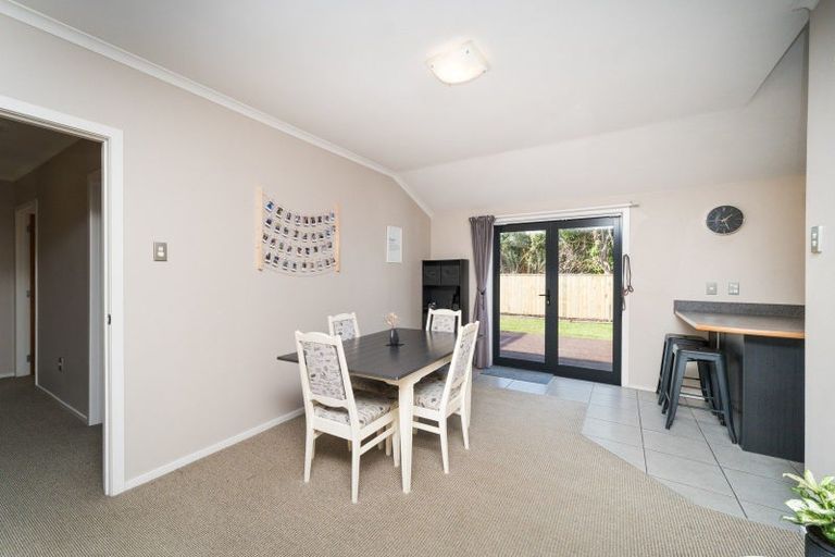 Photo of property in 74 Lincoln Street, Ashhurst, 4810