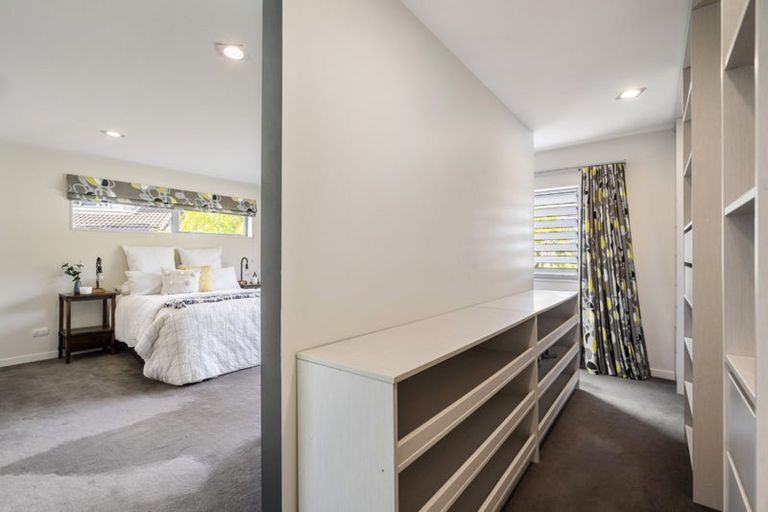 Photo of property in 13 Pin Oak Drive, Schnapper Rock, Auckland, 0632