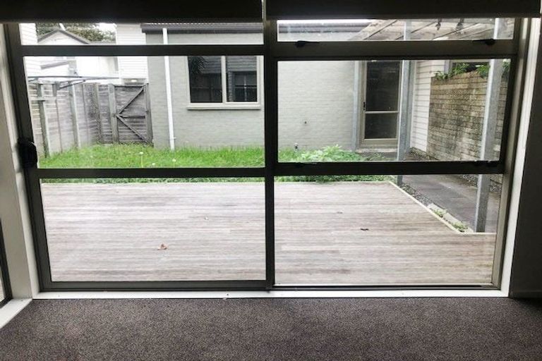 Photo of property in 22 Reins Road, Takanini, 2112