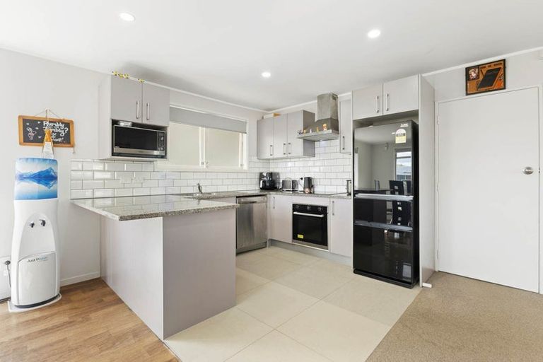 Photo of property in 13 Kirkella Crescent, Mangere East, Auckland, 2024