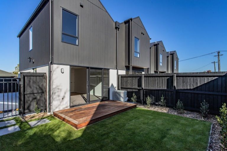 Photo of property in 4/98 Proctor Street, Papanui, Christchurch, 8053