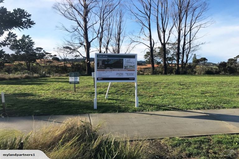 Photo of property in 21 Kano Way, Hobsonville, Auckland, 0616