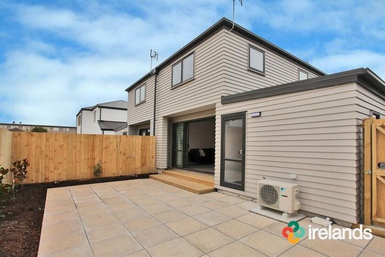 Photo of property in 4/60 Charles Street, Waltham, Christchurch, 8011