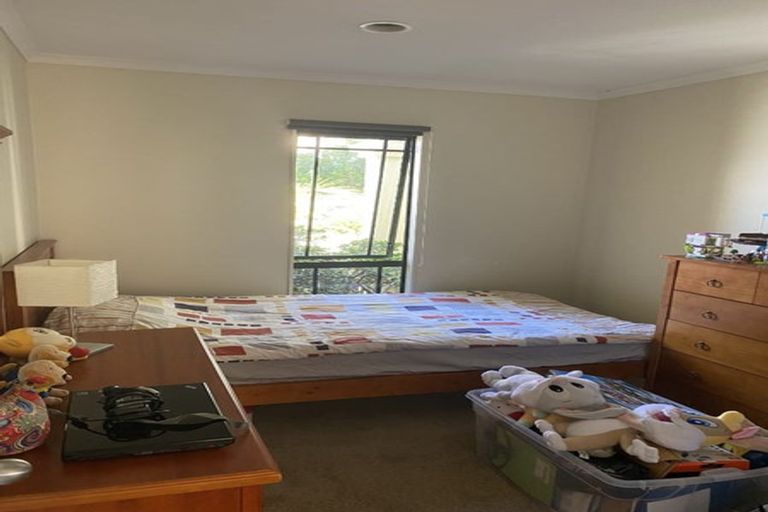 Photo of property in 24 Jubaea Place, Henderson, Auckland, 0610